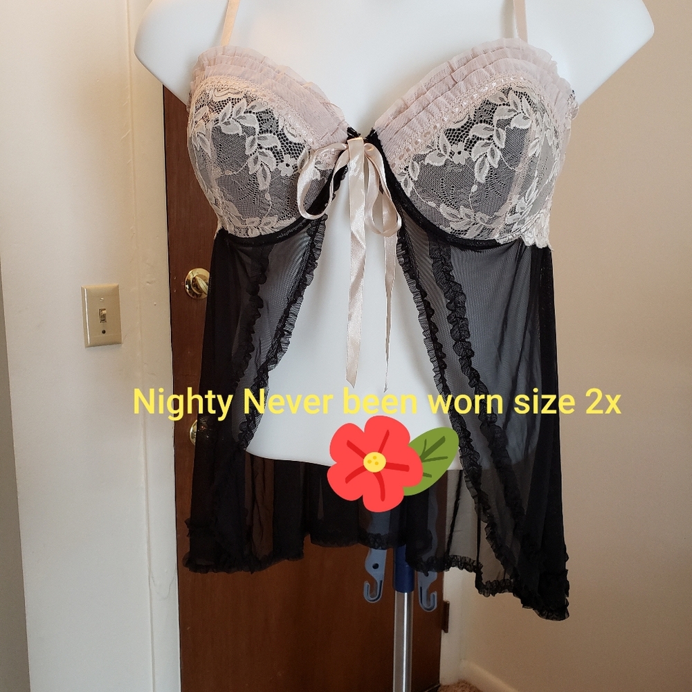 Never worn nighty